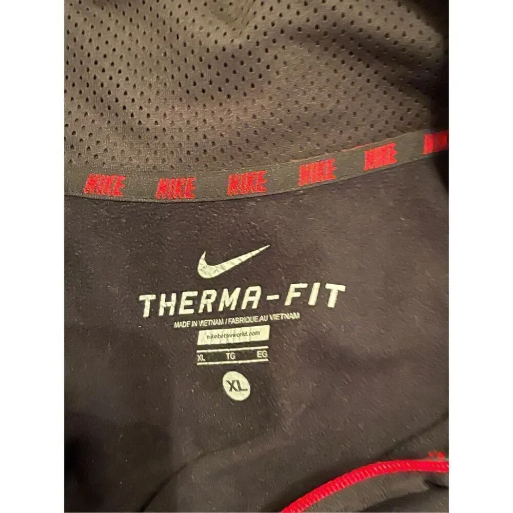 Nike therma fit